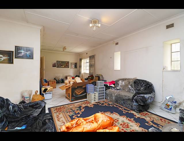 3 BEDROOM HOUSE FOR SALE IN LYNDHURST